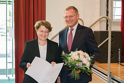 Professorin Dr.in Brigitte Kepplinger / Landeshauptmann Mag. Thomas Stelzer