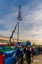 Maibaum aufstellen in Alkoven